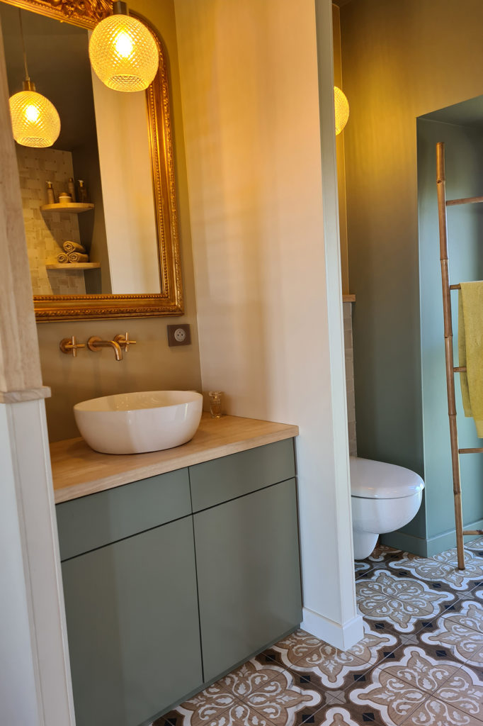 vesta-architecte-designer-les-sables-d-olonne-vendee-projet-zesto-nueil-les-aubiers-cholet-maison-bourgeoise-luxe-decoration-renovation-architecture-chambre (4)