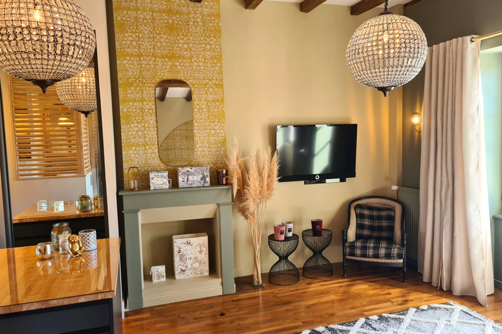 vesta-architecte-designer-les-sables-d-olonne-vendee-projet-zesto-nueil-les-aubiers-cholet-maison-bourgeoise-luxe-decoration-renovation-architecture-chambre (7)