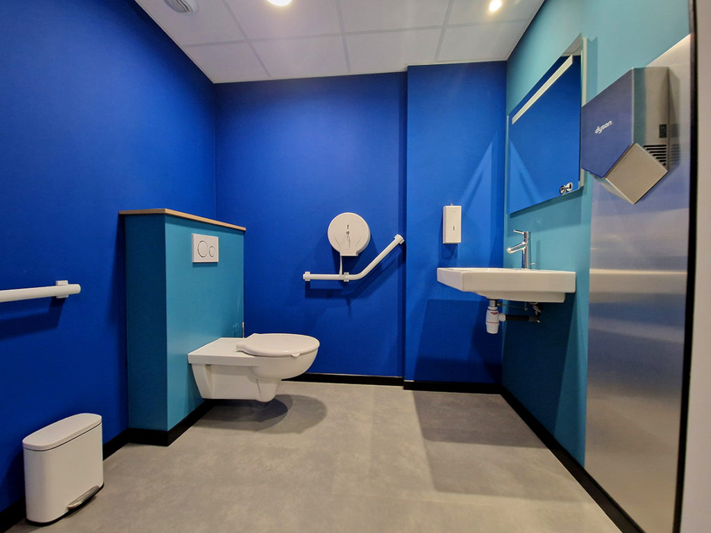 architecte-d'intérieur-les-sables-d-olonne-vendee-agence-vesta-architecture-design-projet-amenagement-bureaux-zelok-chateau-d'olonne-agencement-bureau-design
